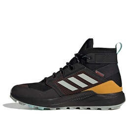 Adidas: Чёрные кроссовки  Terrex