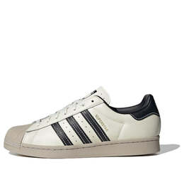 Adidas: Белые кроссовки 