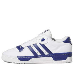 Adidas: Белые кроссовки 