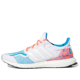 Adidas: Белые кроссовки  UltraBoost