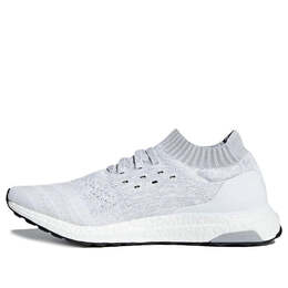 Adidas: Белые кроссовки  UltraBoost Uncaged