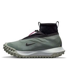 Nike: Зелёные кроссовки 
