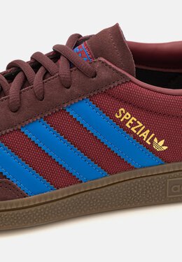 Adidas: Тёмные кроссовки  Handball Spezial