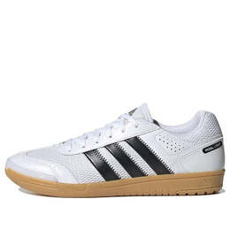 Adidas: Белые кроссовки 