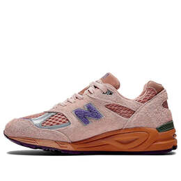 New Balance: Розовые кроссовки 