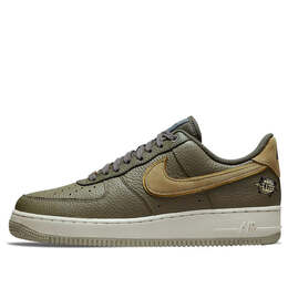 Nike: Зелёные кроссовки  Air Force 1