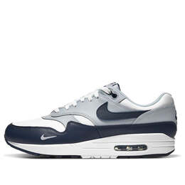 Nike: Белые кроссовки  Air Max 1 LV8