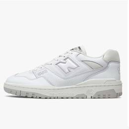 New Balance: Белые кроссовки  550