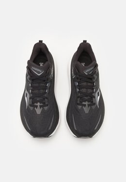 Saucony: Чёрные кроссовки 