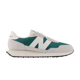 New Balance: Зелёные кроссовки  237