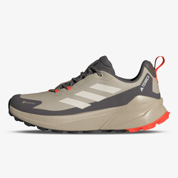Adidas: Серые кроссовки  Terrex