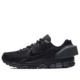Nike: Чёрные кроссовки  Air Zoom