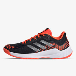 Adidas: Серые кроссовки 
