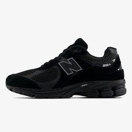 New Balance: Чёрные кроссовки 