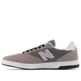 New Balance: Серые кроссовки  440