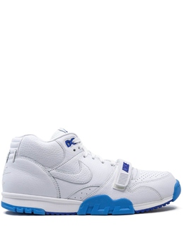 Nike: Белые кроссовки  Air