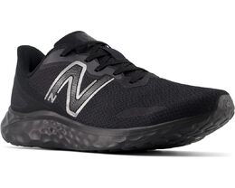 New Balance: Чёрные кроссовки  Fresh Foam