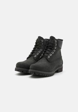 Timberland: Чёрные ботинки 