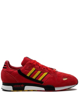 Adidas: Красные кроссовки  ZX