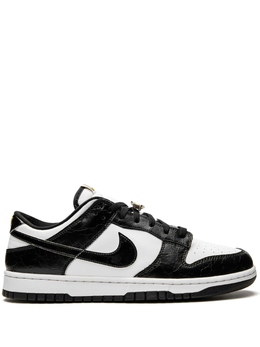 Nike: Белые кроссовки  Dunk Low