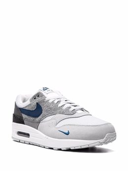 Nike: Серые кроссовки  Air Max 1