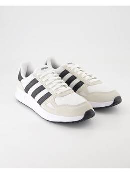 Adidas: Белые кроссовки 