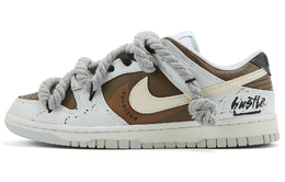 Nike: Серые кроссовки  Dunk