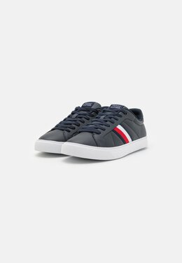 Tommy Hilfiger: Тёмные кроссовки  Icon