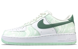 Nike: Зелёные кроссовки  Air Force 1