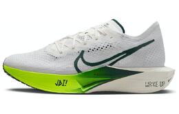 Nike: Белые кроссовки 