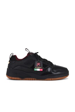 Fila: Чёрные кроссовки 