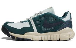 Nike: Серые кроссовки 