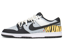 Nike: Серые кроссовки  Dunk