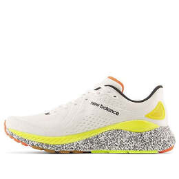 New Balance: Белые кроссовки 