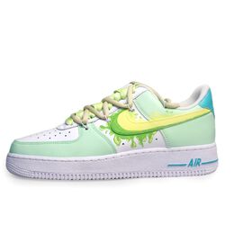 Nike: Белые кроссовки  Air Force 1