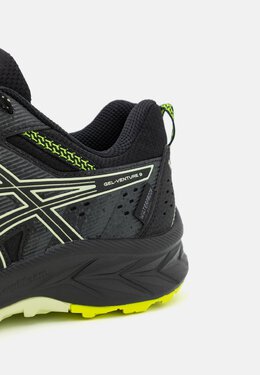 Asics: Чёрные кроссовки  Gel-Venture