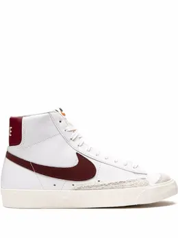 Nike: Белые кеды  Blazer Mid 77