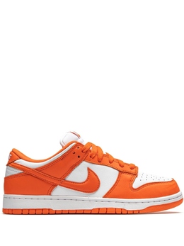 Nike: Оранжевые кроссовки  Dunk Low Retro