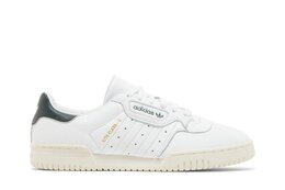 Adidas: Белые кроссовки  Powerphase