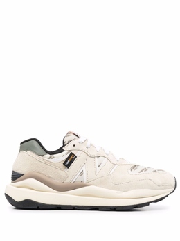 New Balance: Белые кроссовки 