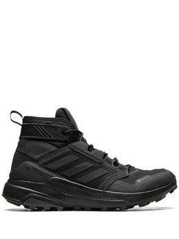 Adidas: Чёрные кроссовки  Terrex