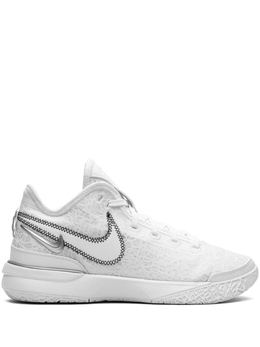Nike: Белые кроссовки 