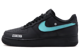 Nike: Чёрные кроссовки  Air Force 1