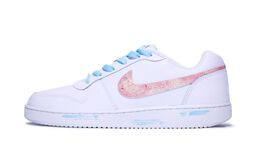 Nike: Белые кроссовки 