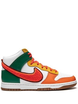 Nike: Оранжевые кроссовки  Retro