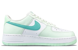 Nike: Светлые кроссовки  Air Force 1