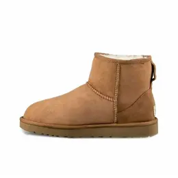 UGG: Коричневые угги 