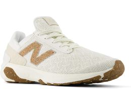 New Balance: Серые кроссовки  Fresh Foam