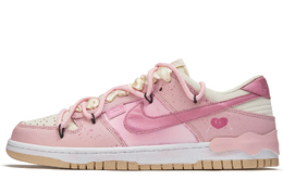 Nike: Розовые кроссовки  Dunk