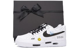 Nike: Белые кроссовки  Air Force 1